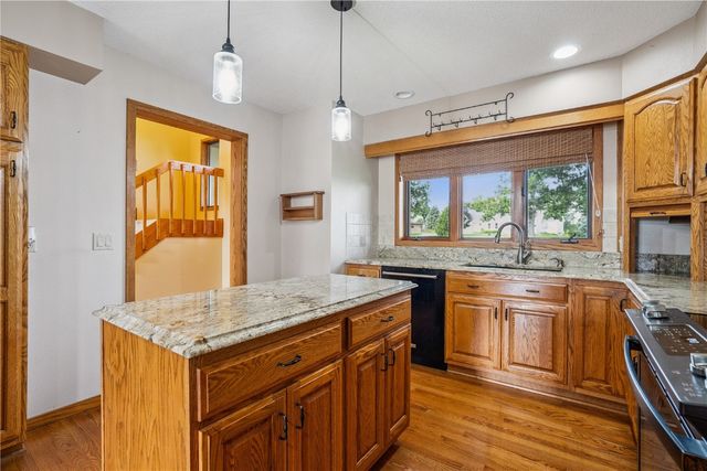 5524 Cimarron Court, Marion, IA 52302