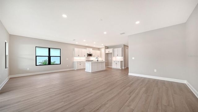 8071 ANTHIRIUM LOOP, Sarasota, FL 34240