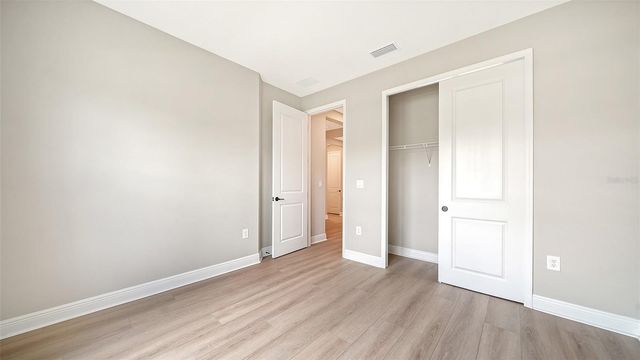 8071 ANTHIRIUM LOOP, Sarasota, FL 34240