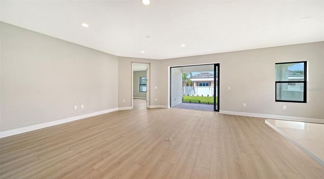 8071 ANTHIRIUM LOOP, Sarasota, FL 34240
