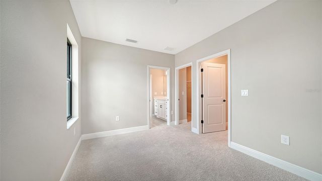 8071 ANTHIRIUM LOOP, Sarasota, FL 34240