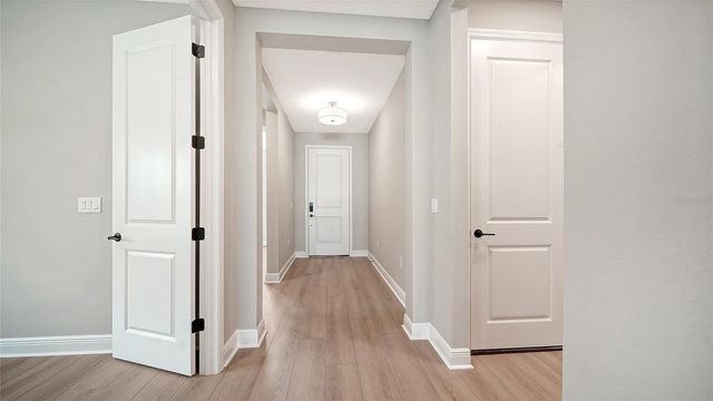 8071 ANTHIRIUM LOOP, Sarasota, FL 34240