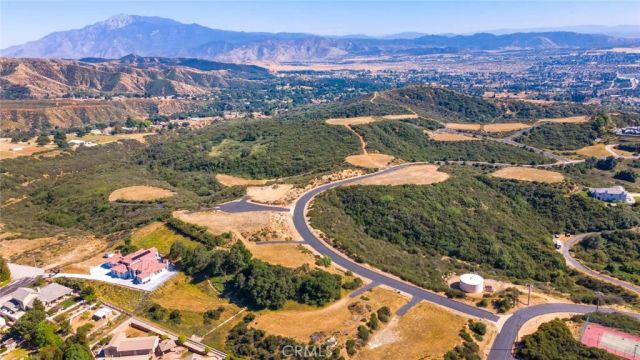 39501 Eastview, Yucaipa, CA 92399