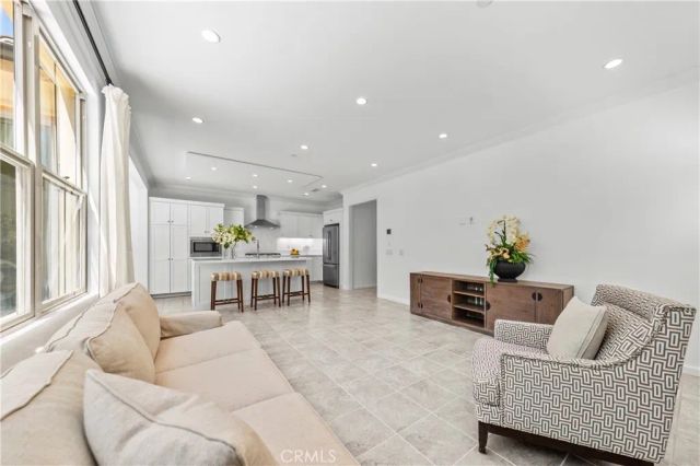 180 Frontier, Irvine, CA 92620