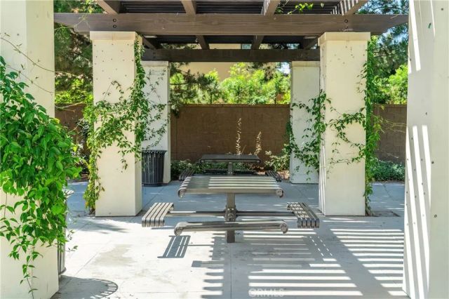 180 Frontier, Irvine, CA 92620