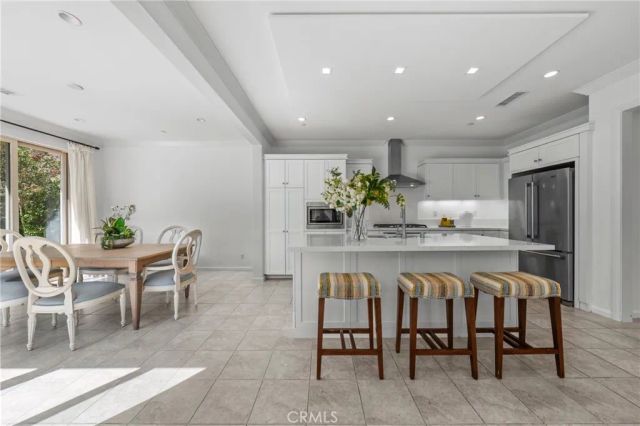 180 Frontier, Irvine, CA 92620