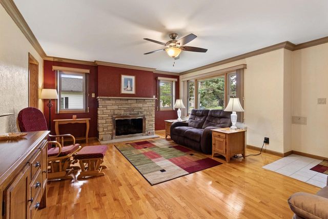 2321 Johnson STREET, La Crosse, WI 54601