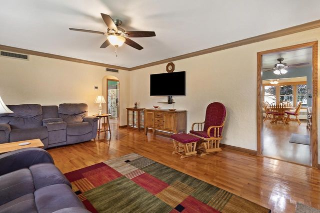 2321 Johnson STREET, La Crosse, WI 54601