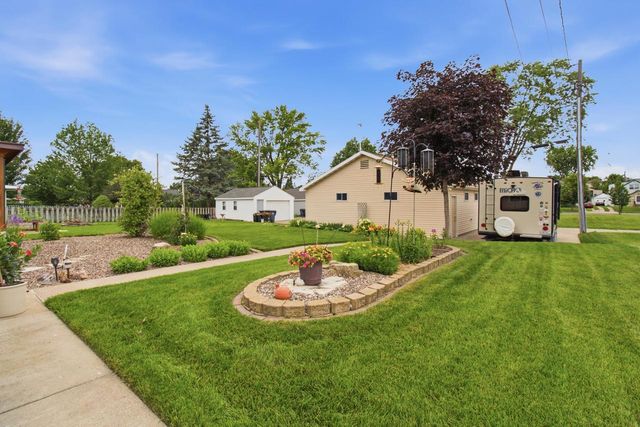 2321 Johnson STREET, La Crosse, WI 54601
