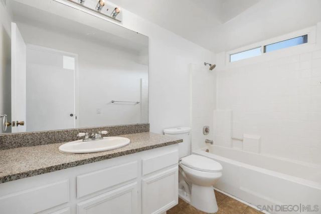 10927 Matinal Cir, San Diego, CA 92127