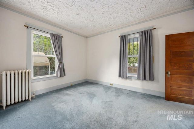 416 E Ave A, Jerome, ID 83338