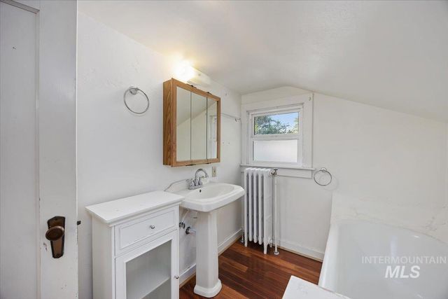 416 E Ave A, Jerome, ID 83338