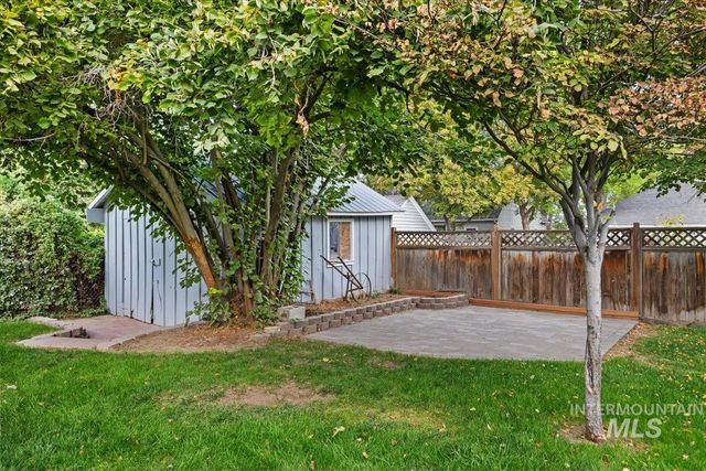 416 E Ave A, Jerome, ID 83338
