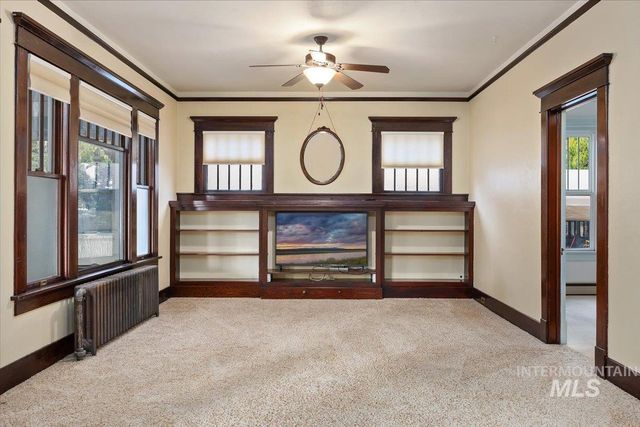 416 E Ave A, Jerome, ID 83338
