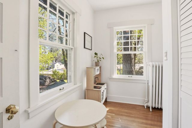 943 E 16th Ave, Spokane, WA 99203