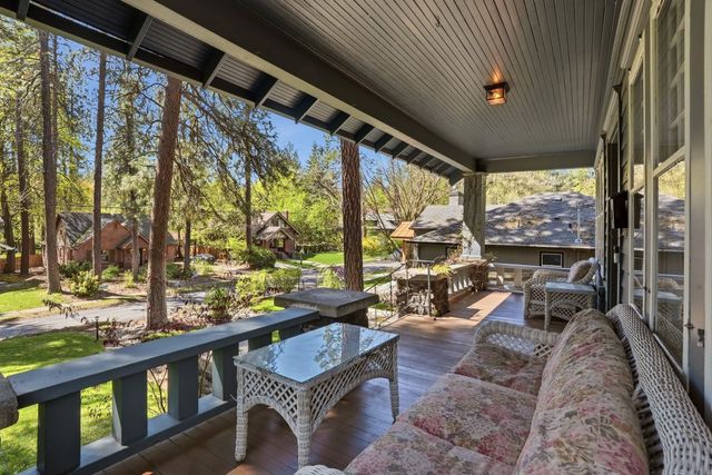 943 E 16th Ave, Spokane, WA 99203