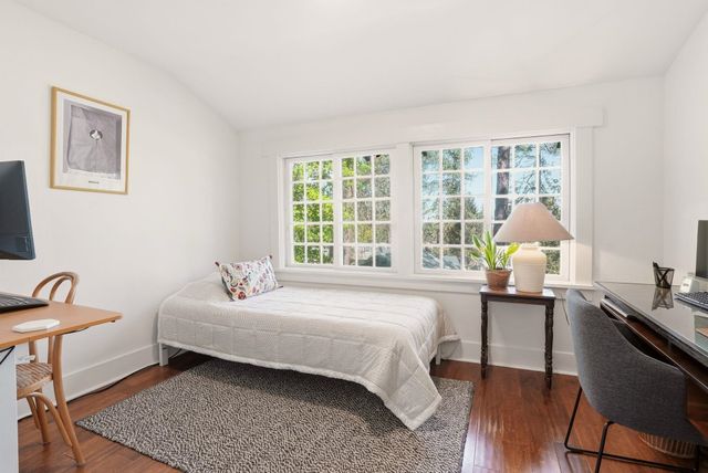 943 E 16th Ave, Spokane, WA 99203