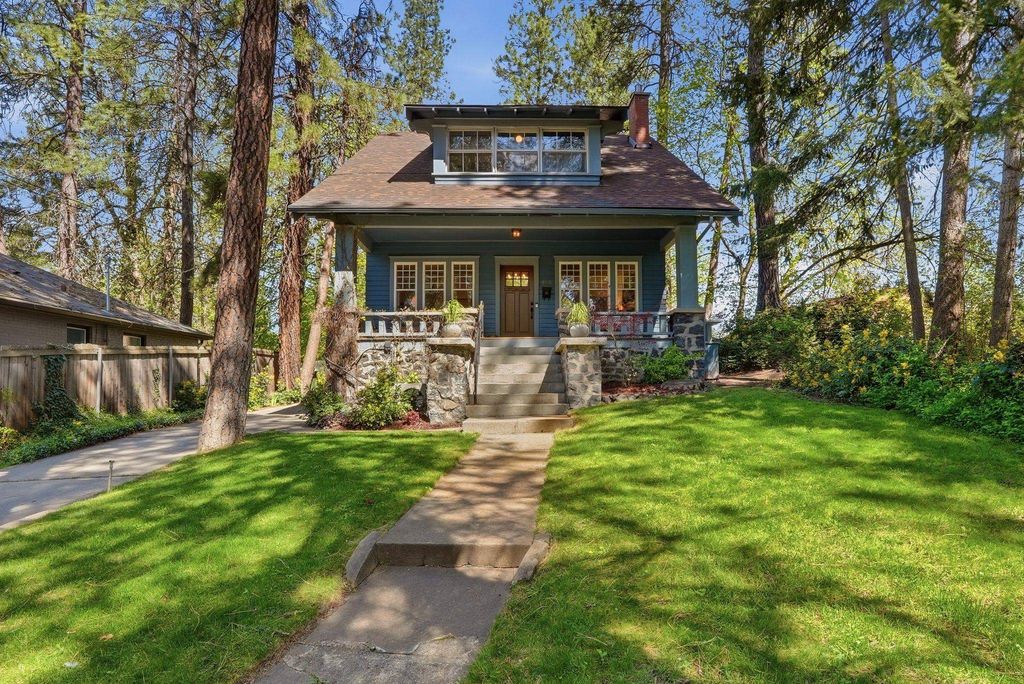 943 E 16th Ave, Spokane, WA 99203