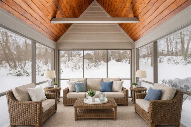 16 Livermore Lane 16, Weston, MA 02493