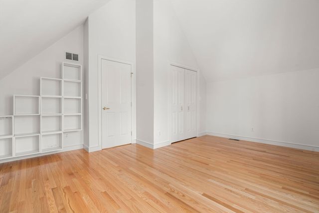 16 Livermore Lane 16, Weston, MA 02493