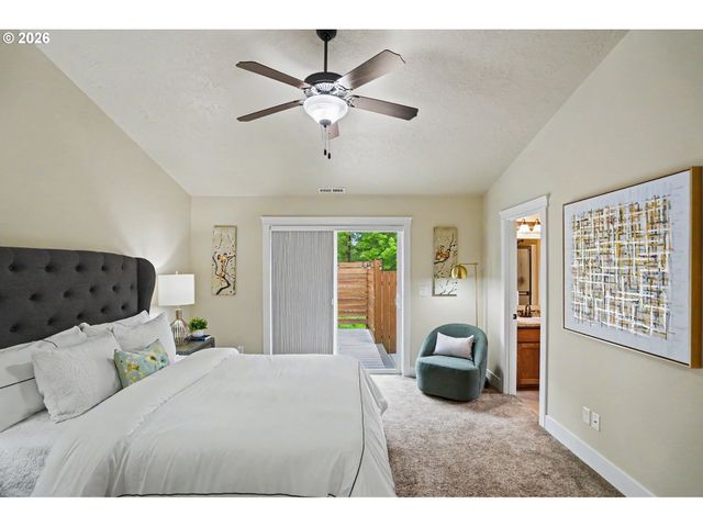 2545 EQUESTRIAN Loop S, Salem, OR 97302