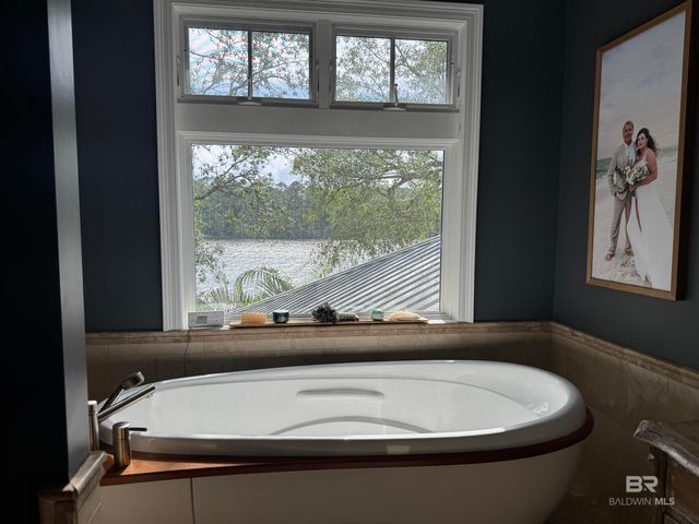 8401 Osprey Drive, Elberta, AL 36530