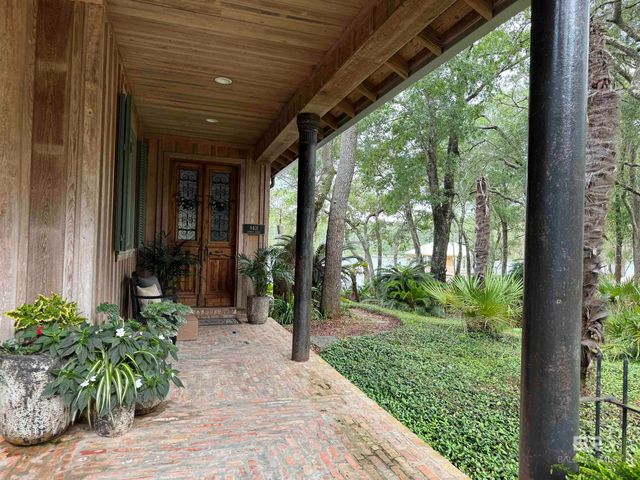 8401 Osprey Drive, Elberta, AL 36530