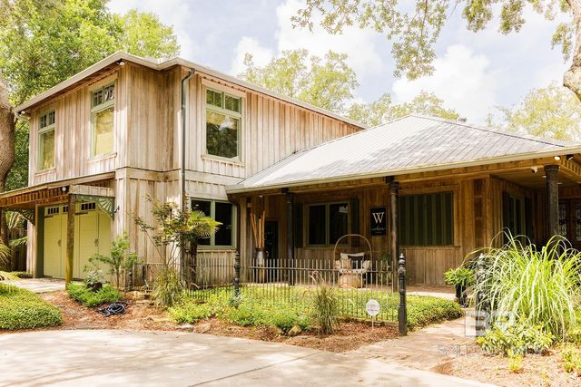 8401 Osprey Drive, Elberta, AL 36530