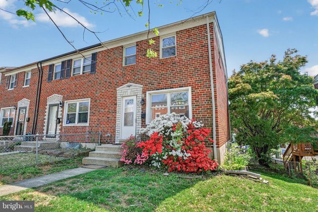 647 CHARRAWAY RD, Baltimore, MD 21229