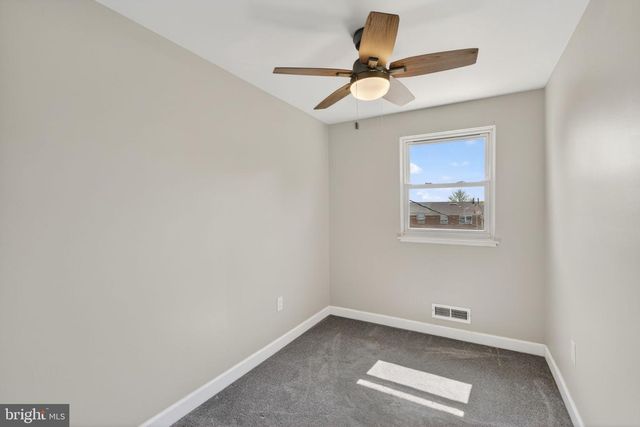 647 CHARRAWAY RD, Baltimore, MD 21229