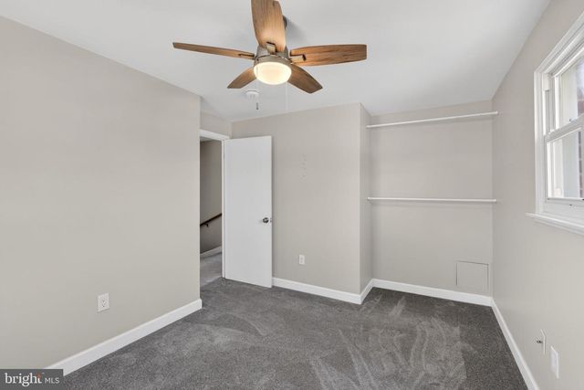 647 CHARRAWAY RD, Baltimore, MD 21229