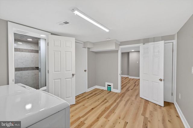 647 CHARRAWAY RD, Baltimore, MD 21229