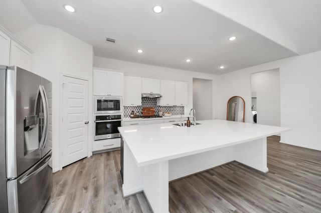 21391 Trebuchet Drive, Kingwood, TX 77339