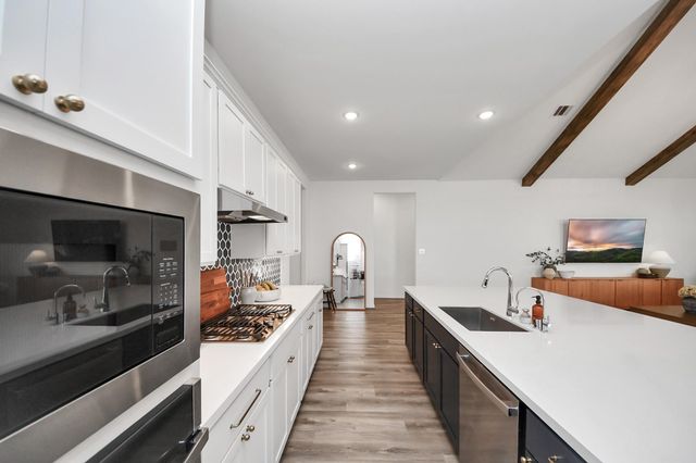 21391 Trebuchet Drive, Kingwood, TX 77339