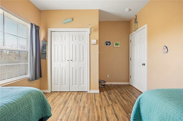 112 Tropical Breeze, Aransas Pass, TX 78336