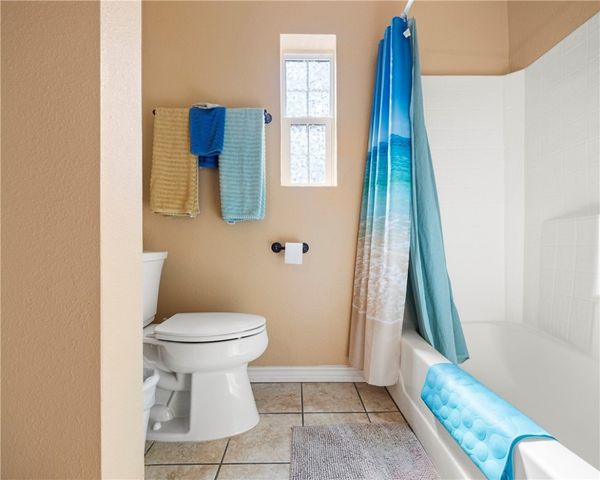 112 Tropical Breeze, Aransas Pass, TX 78336