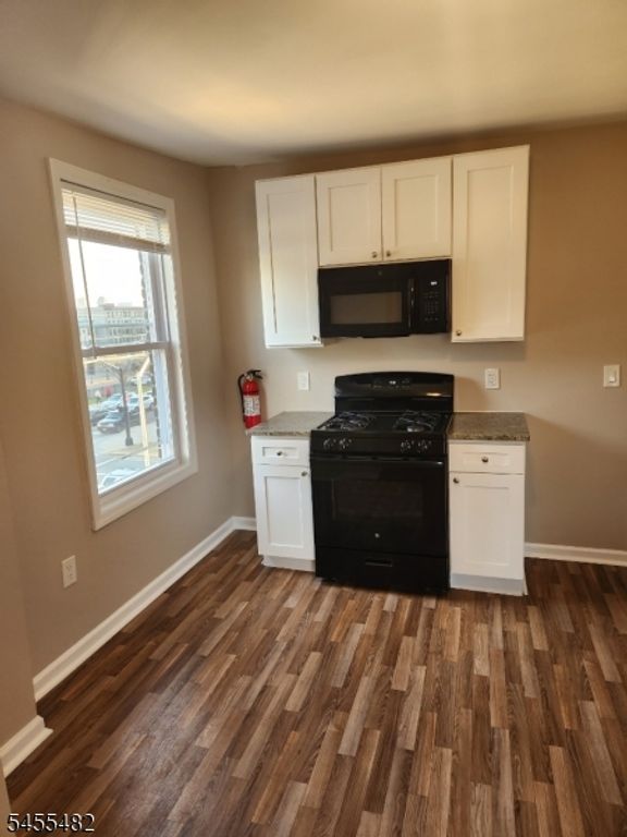 111 Park Ave, Newark City, NJ 07104 — photo 5