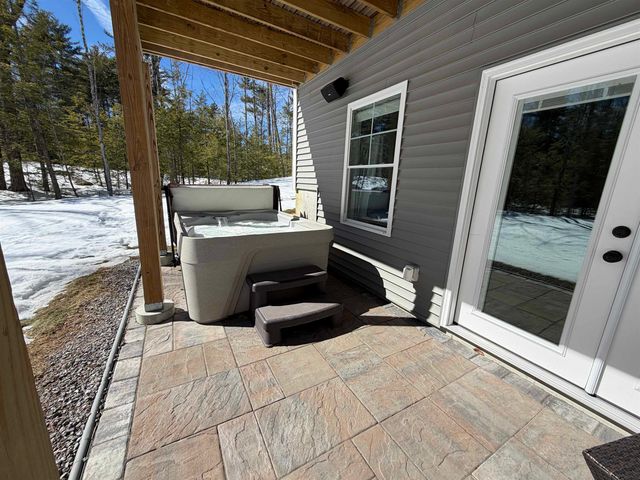 51 Lorden Road, New Boston, NH 03070