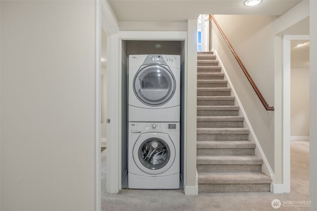 8804 5th Avenue NE, Seattle, WA 98115