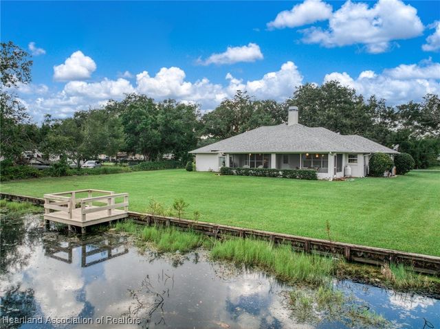 1516 Clarendon Street, Lake Placid, FL 33852
