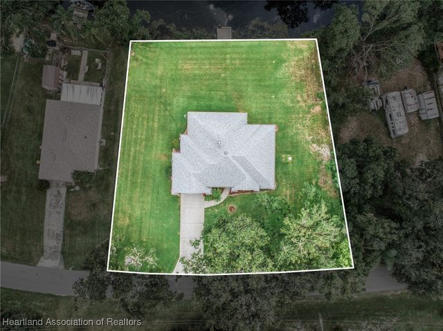 1516 Clarendon Street, Lake Placid, FL 33852