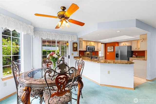 2716 Walnut Loop NW, Olympia, WA 98502