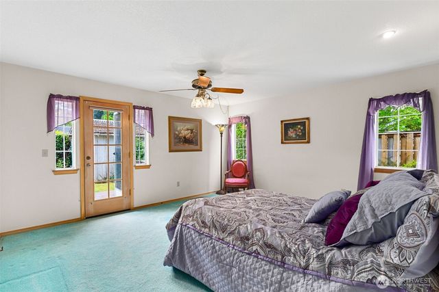 2716 Walnut Loop NW, Olympia, WA 98502