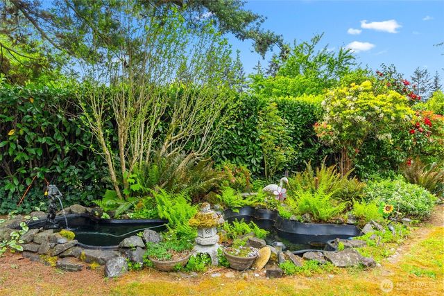 2716 Walnut Loop NW, Olympia, WA 98502