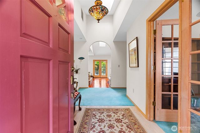 2716 Walnut Loop NW, Olympia, WA 98502