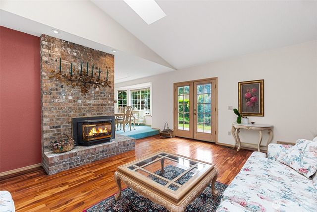 2716 Walnut Loop NW, Olympia, WA 98502
