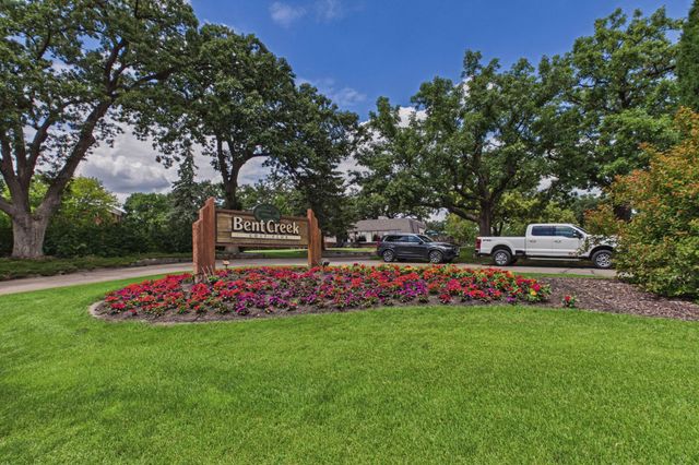 14897 Valley View Road, Eden Prairie, MN 55344