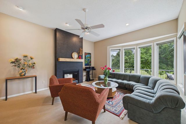 14897 Valley View Road, Eden Prairie, MN 55344