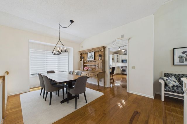 14897 Valley View Road, Eden Prairie, MN 55344
