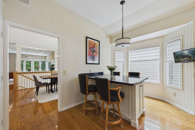 14897 Valley View Road, Eden Prairie, MN 55344